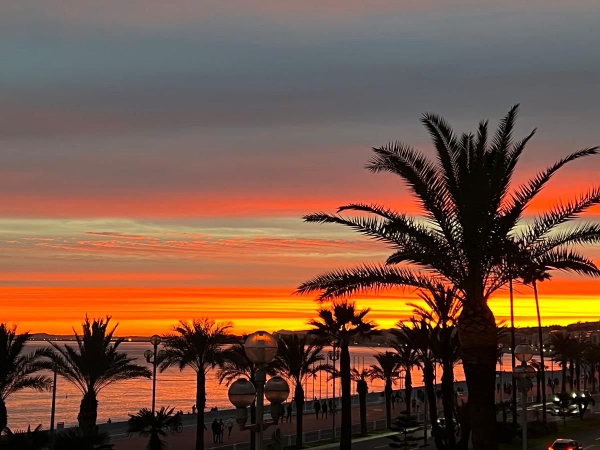 Endless Stunning Mediterranean Sea Views Promenade Des Anglais Νίκαια Εξωτερικό φωτογραφία