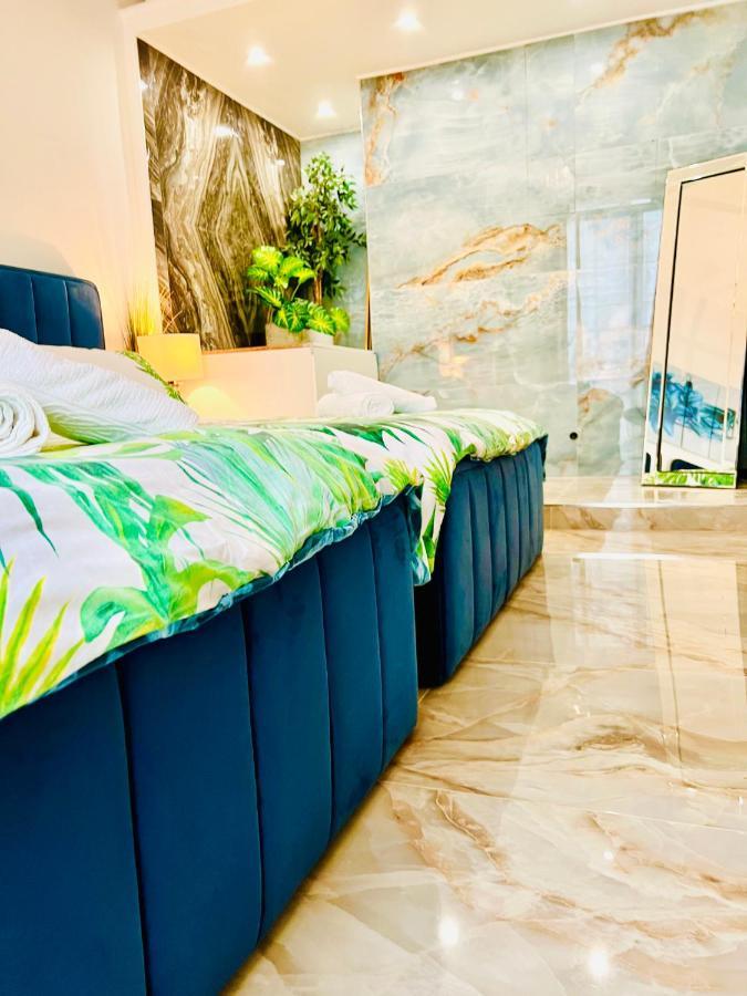 Endless Stunning Mediterranean Sea Views Promenade Des Anglais Νίκαια Εξωτερικό φωτογραφία