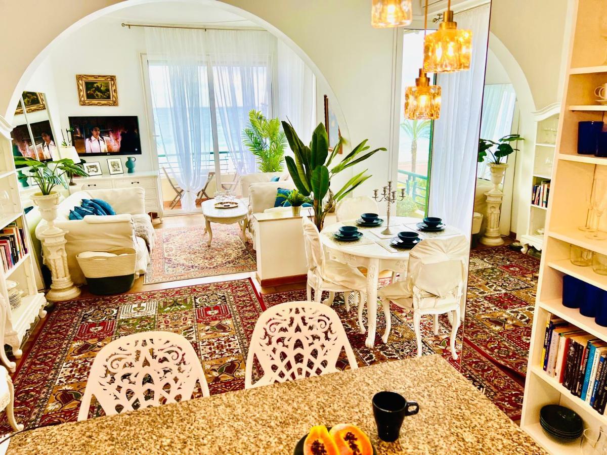 Endless Stunning Mediterranean Sea Views Promenade Des Anglais Νίκαια Εξωτερικό φωτογραφία